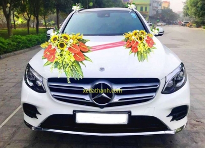 Thuê xe cưới Mercedes hạng sang tại Đà Nẵng