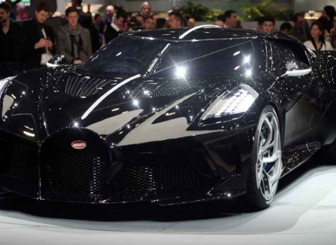 Bugatti La Voiture Noire xe VIP đắt đỏ nhất thế giới