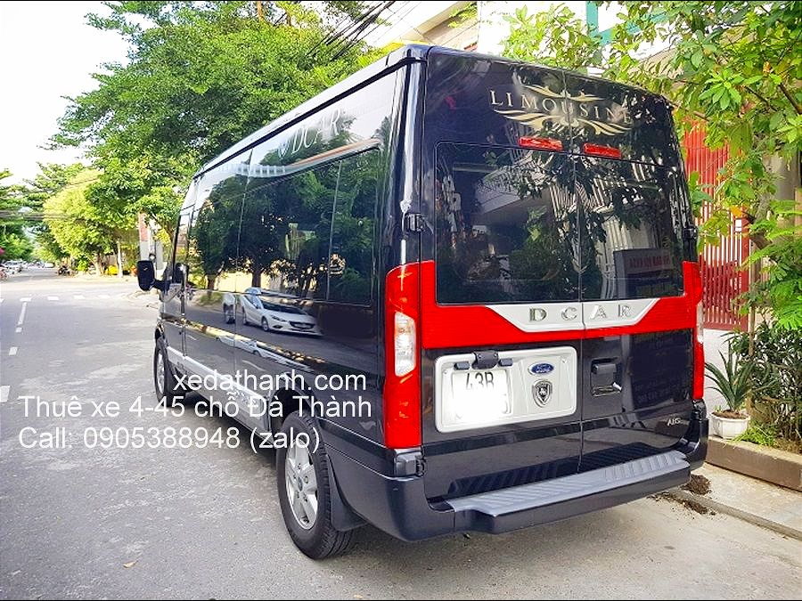 Địa chỉ thuê xe Dcar Limousine Solati 9 chỗ tại Đà Nẵng đón tiễn sân bay về Hội An 