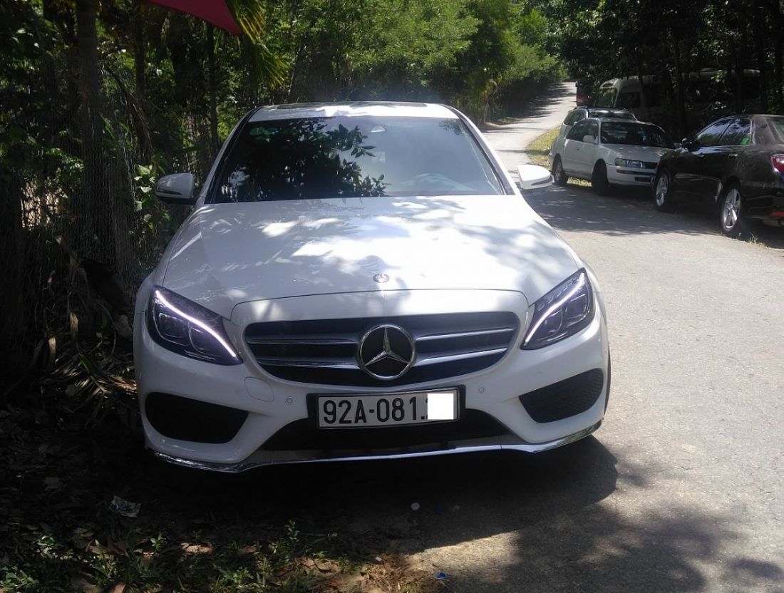 Thuê xe du lịch Mercedes C250 cao cấp tại Đà Nẵng