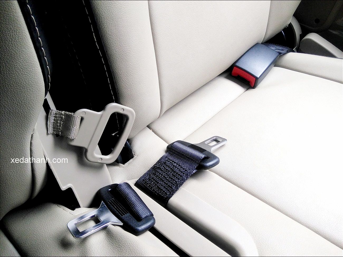 hình ảnh seatbelt xe 16 chỗ Đà Nẵng đi quảng bình